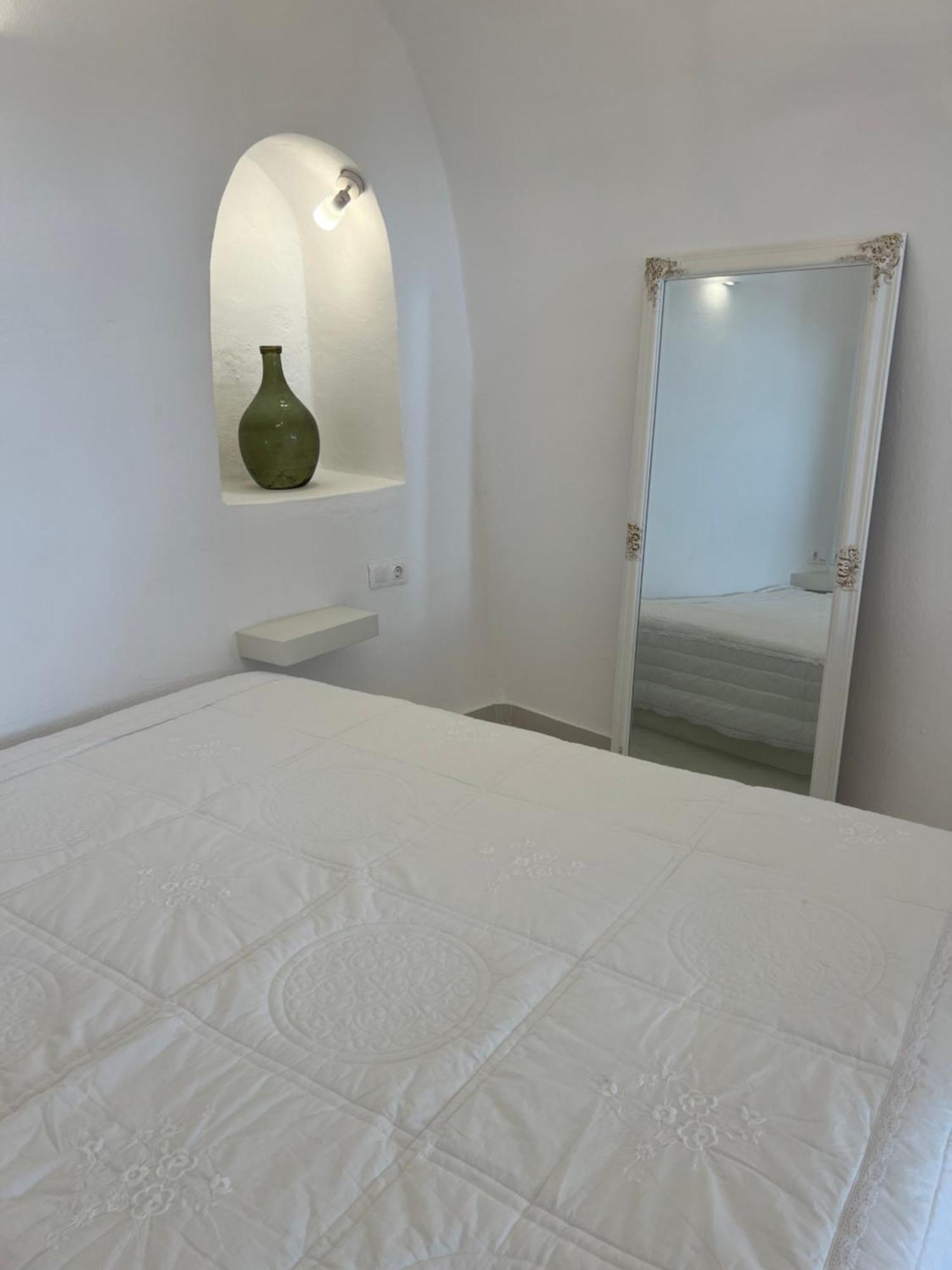 Apartament Cave Noelia Fira  Zewnętrze zdjęcie